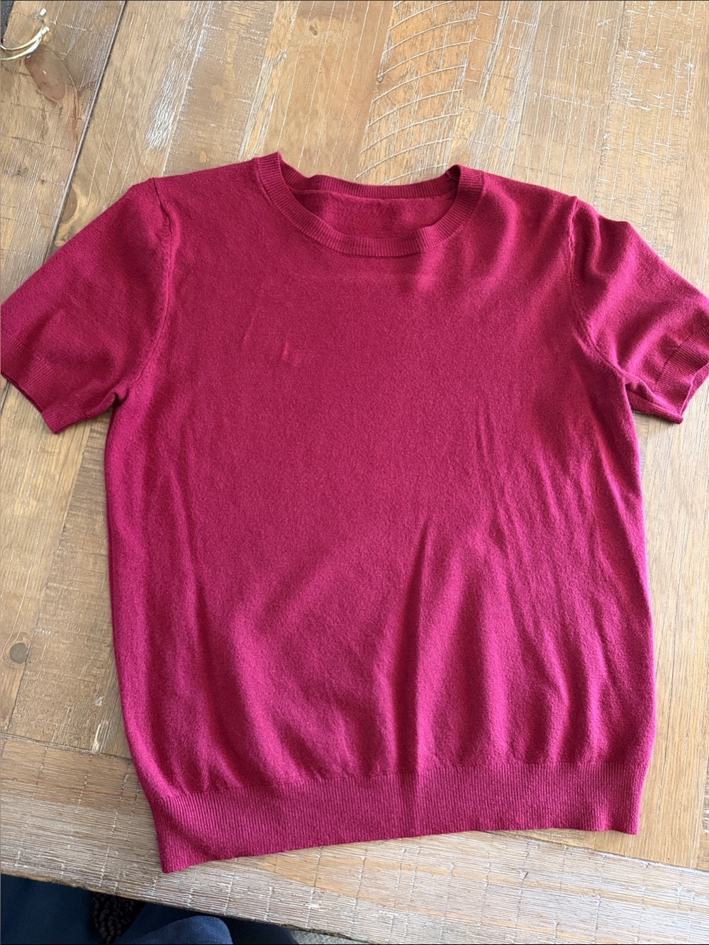 & Other Stories Short-Sleeve Crewneck Sweater in Berry Red